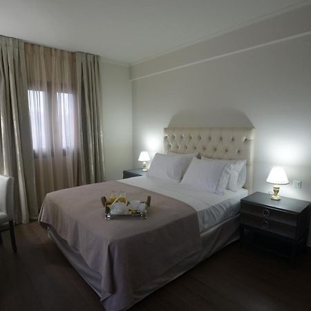 Theasis Hotel Paramythia Eksteriør billede