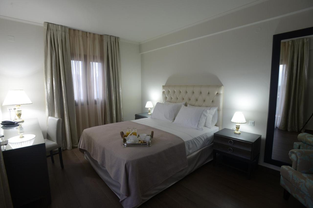 Theasis Hotel Paramythia Eksteriør billede